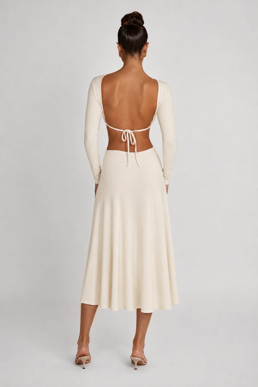 H & MR Women's Wear manufacturing — Dresses & occasionwear